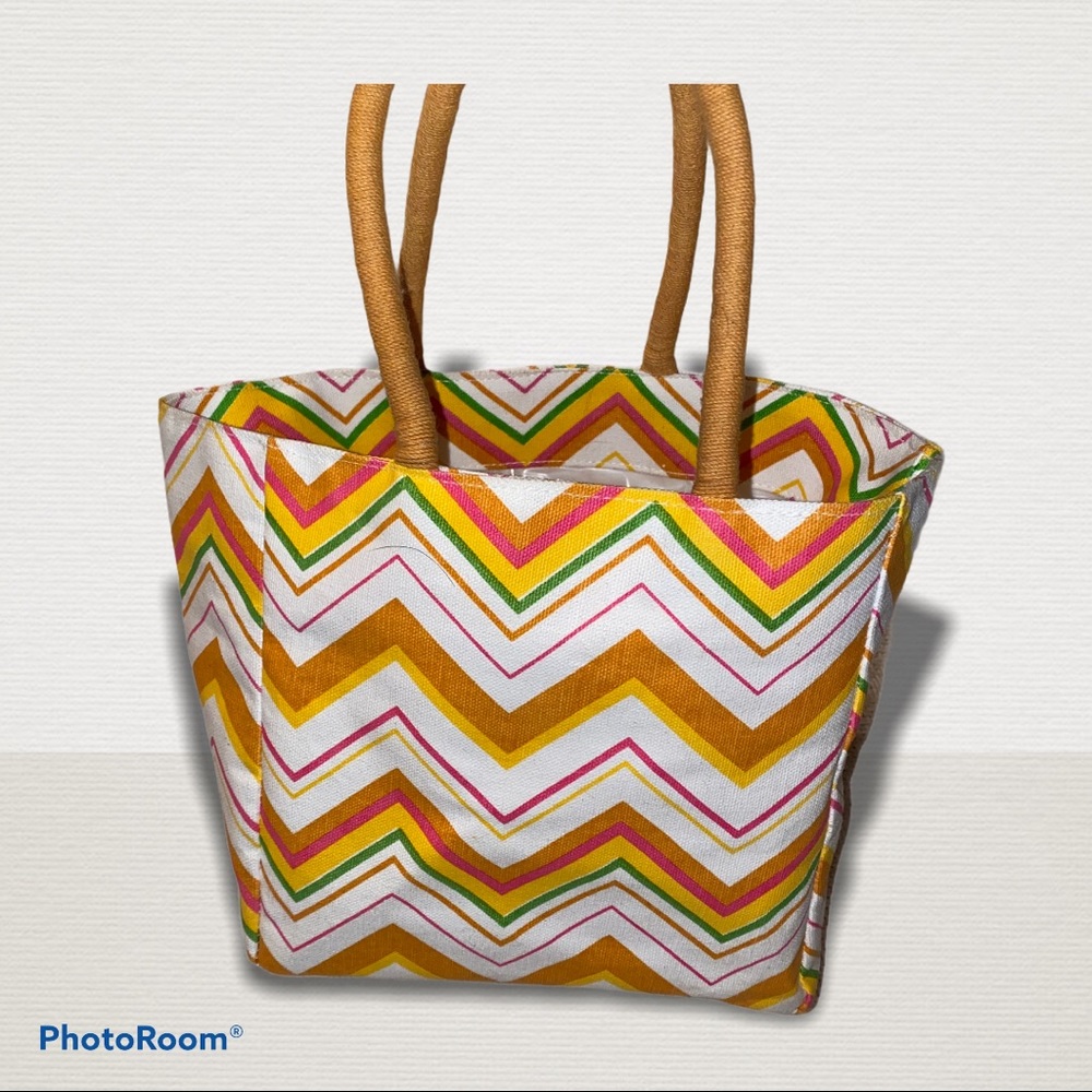 Plastic lined Chevron patterned Tote